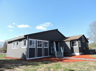 105 Dell St, Stroudsburg, PA 18360