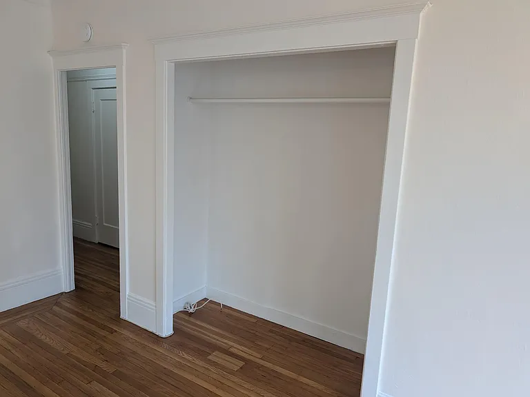 The Langham Apartments — Photo 22