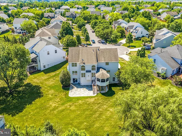 21916 Bellair Ct — Photo 48