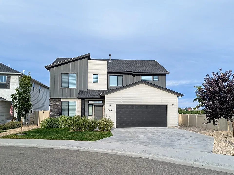 384 Calf Creek Ave