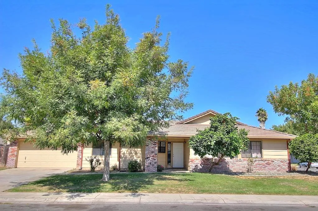 3205 Rhone Dr photo 1