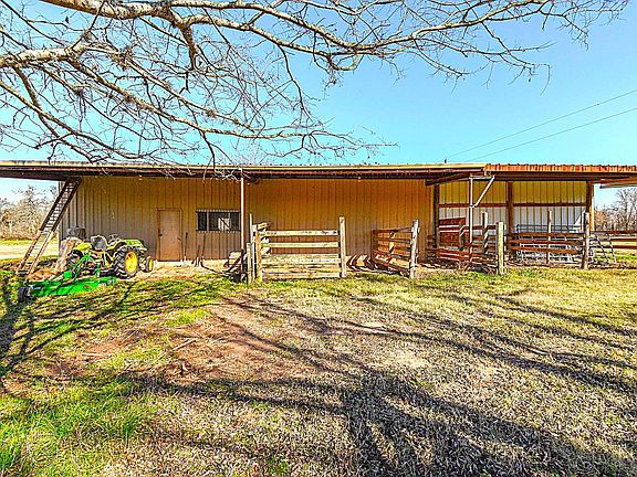 5th image of 0 Hackamore Rd