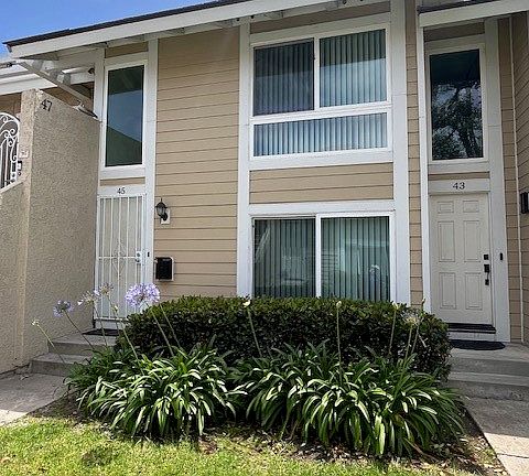2nd image of 45 Golden Glen St #75