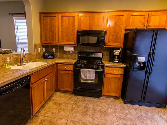 5th image of 6223 Nickels Ct