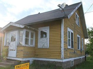 740 Celia St, Ironwood, MI 49938
