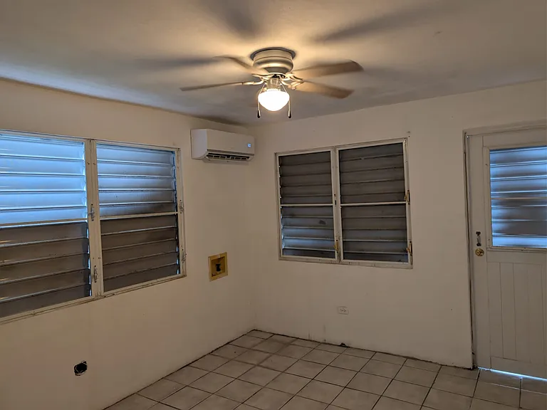 110 Calle Ramon Rivera Crescent Btm — Photo 14