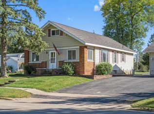 106 Franklin St E, Morristown, MN 55052