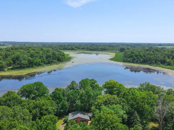 4301 195th Ave NE, New London, MN 56273