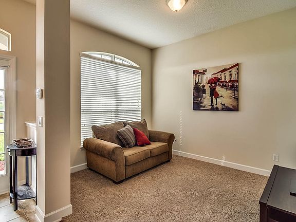 5th image of 32503 Sunny Parke Dr