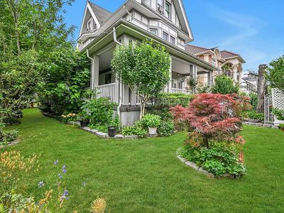 8838 191st St, Hollis, NY, 11423