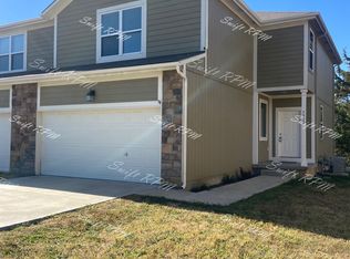 7530 McCoy St #2-1, Lenexa, KS 66227