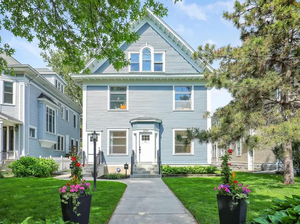 2204 Girard Ave S, Minneapolis, MN 55405