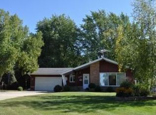 1501 Chestnut St, West Bend, WI 53095