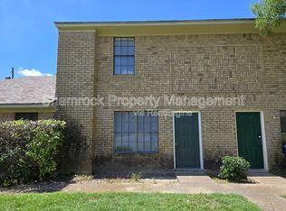911 Lancelot Cir, Hewitt, TX 76643