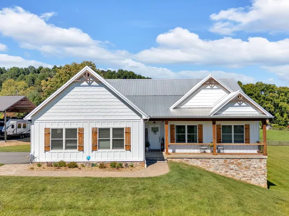 495 Oak Grove Rd, Johnson City, TN 37615