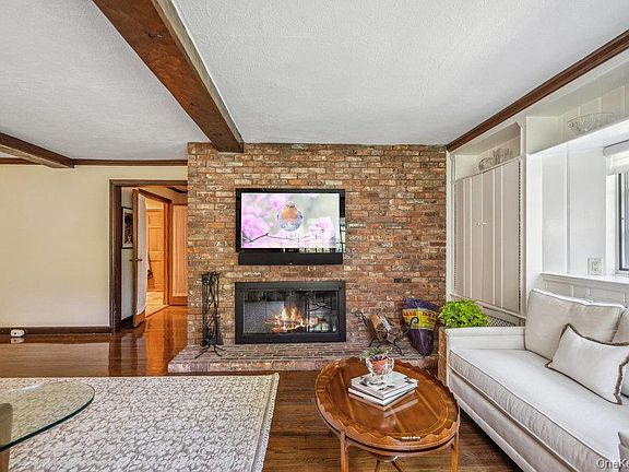 4th image of 34 Wensley Drive
