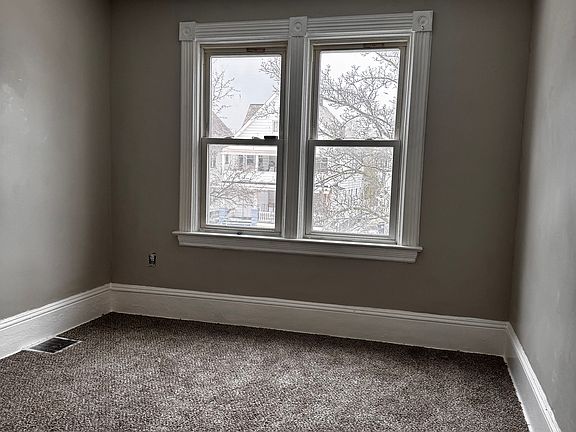 4th image of 1451 E 110th St