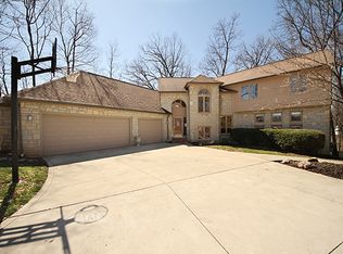 3456 Pine Ridge Dr, Lewis Center, OH 43035