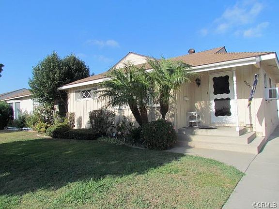 3rd image of 4606 Briercrest Ave