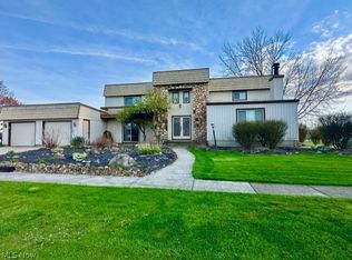 4231 Ivanhoe Dr, Lorain, OH