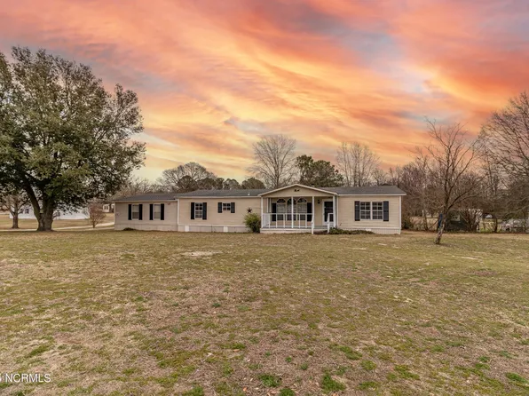 5569 Michaels Drive, La Grange, NC 28551