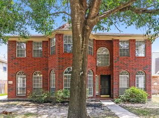 15526 Oxenford Dr, Tomball, TX 77377