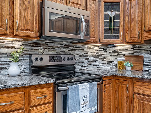 4th image of 3321 E Ridge Pl #0