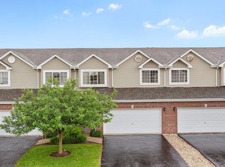 16010 Golfview Dr, Lockport, IL 60441