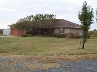 17990 McIntyre Rd, Leavenworth, KS 66048