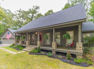 1075 Meadowridge Dr, Mount Airy, GA 30563