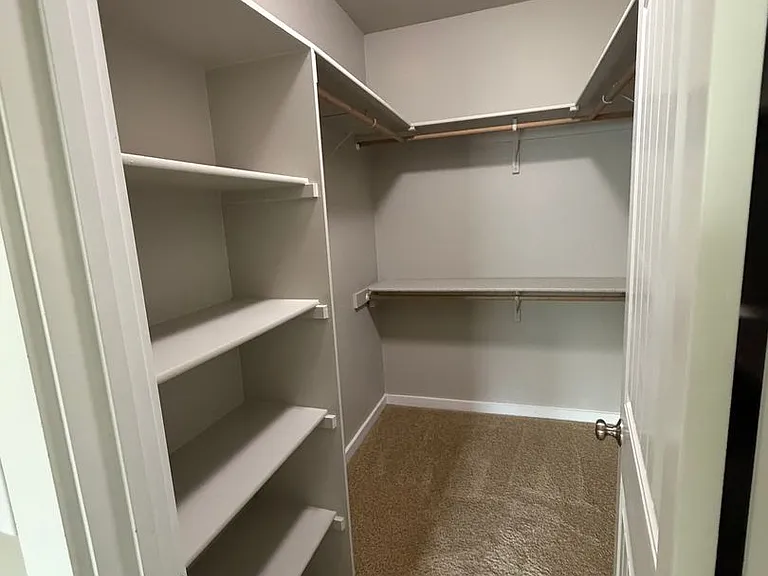 3024 N Christian Way — Photo 32
