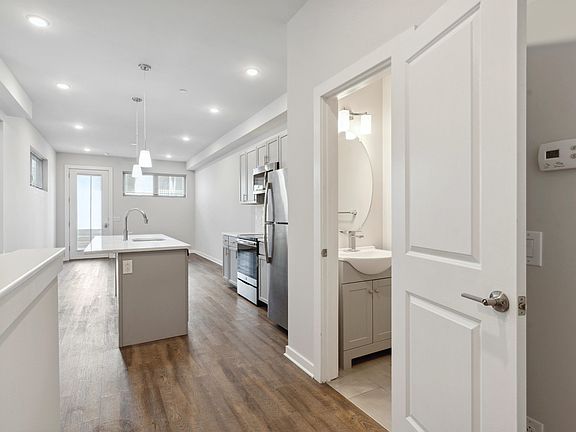 4th image of 1227-29 N 7th St #1C