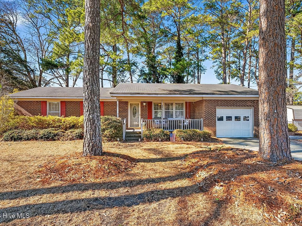 1st image of 102 Robinson Drive