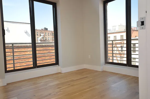 Rented by Simply Brooklyn Realty Inc | media 18