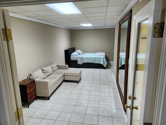 5th image of 1430 Alford Ave #B