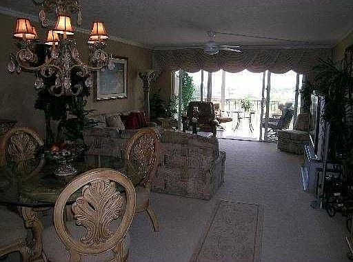4th image of 3050 N Palm Aire Dr APT 901