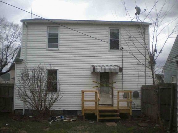 2nd image of 621 McKinley Ave