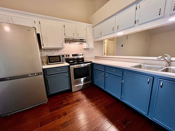 4th image of 3968 106th Ave N #1
