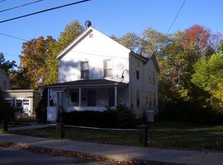 399 Cottage St, Athol, MA 01331