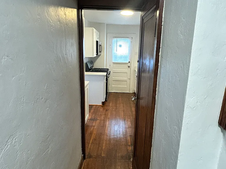 Hallway to Kitchen