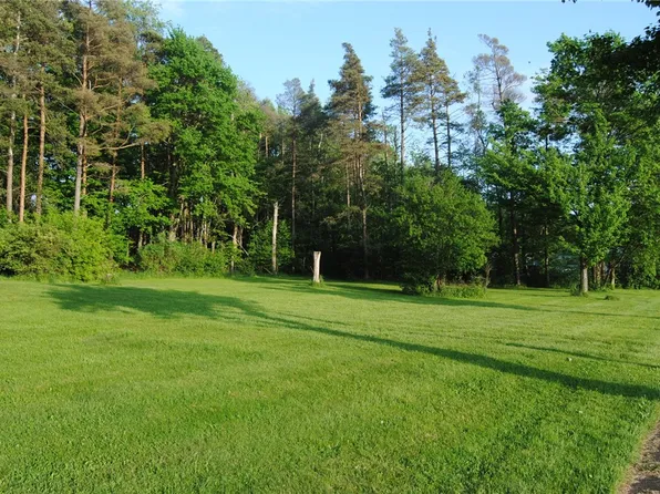 536 Park Ave #1, Kane, PA 16735