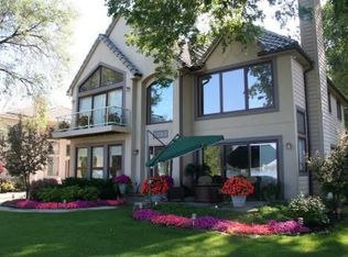 1203 E Lake Dr, Novi, MI 48377