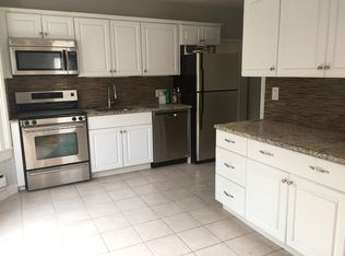 263 Dwight St #D, New Haven, CT 06511