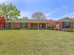 10546 Hanford Dr, Saint Louis, MO 63128