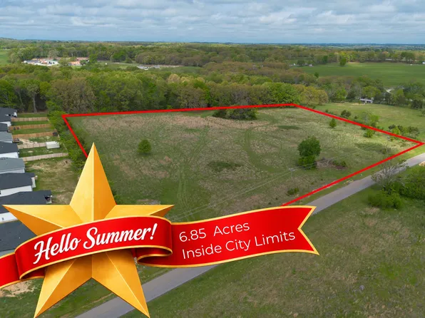 000 N Buffalo Street, Marshfield, MO 65706