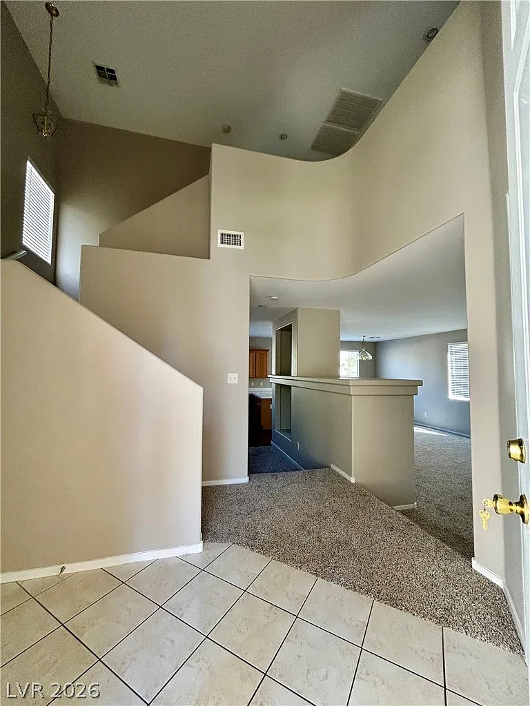 4 bed, 3.5 bath, 1885 sqft, $2,025 — Photo 4
