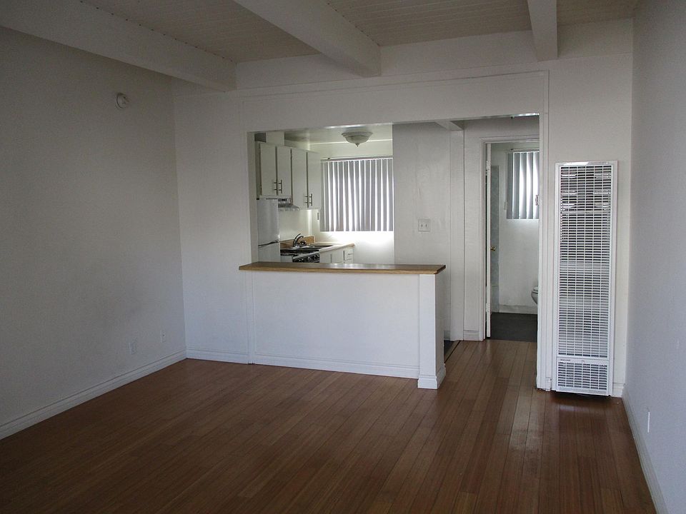 2nd image of 3729 Dunn Dr APT 3