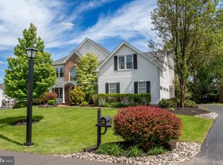 2551 Candytuft Dr, Jamison, PA 18929