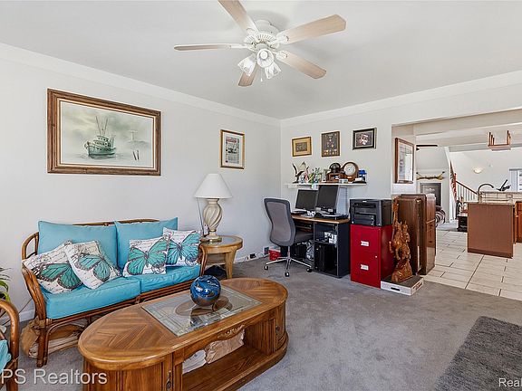 3rd image of 39415 E Archer Dr