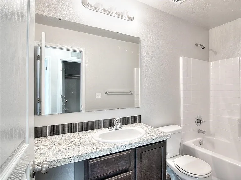 994 S Kalahari Ave — Photo 13